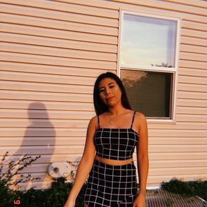 Meet your Posher, Yasmin